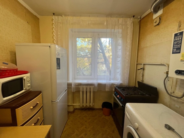 Купить квартиру на улице Атарбекова в Краснодаре. Вариант № 16336, 4, площадь - квм, цена 4150000.0000 рублей