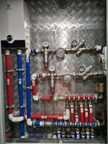 Купить двухкомнатную квартиру в Микрорайоне Чижовка в Воронеже. Вариант № 10787013, 25, площадь - квм, цена 11000000 рублей