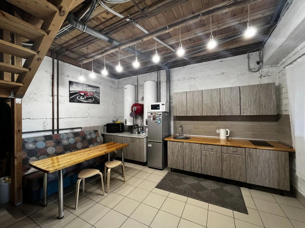 Купить дом на улице Сиреневая в Иркутской области. Вариант № 55190, 12, площадь -  квм, цена 12500000 рублей