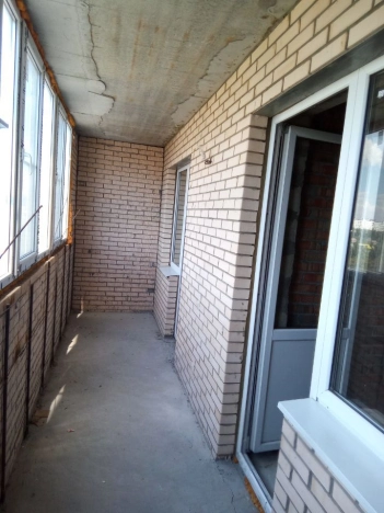 Купить трехкомнатную квартиру в Ростовской области. Вариант № 9779150, 9, площадь -  квм, цена 7600000 рублей