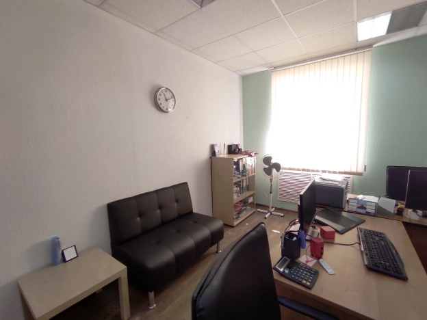 Купить коммерческую недвижимость в Омске. Вариант № 1889574, 22, площадь -  квм, цена 11900000 рублей