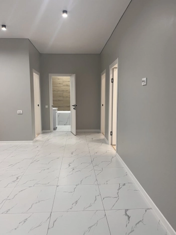 Купить дом в Иркутской области. Вариант № 9495268, 6, площадь -  квм, цена 8100000 рублей