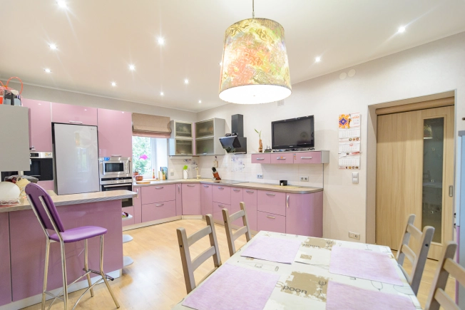 Купить таунхаус в Республике Карелия. Вариант № 11933, 1, площадь -  квм, цена 14500000 рублей