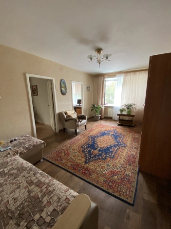 Купить четырехкомнатную квартиру в Волгограде. Вариант № 2727592, 8, площадь -  квм, цена 6300000 рублей