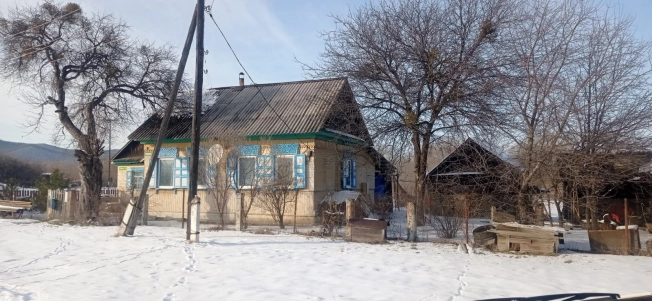 Купить дом на улице Колхозная в Приморском крае. Вариант № 19880, 17, площадь -  квм, цена 1600000 рублей