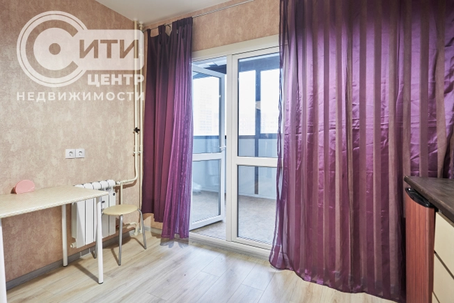 . Вариант № 45693, 13, площадь - 37.37 квм, цена 6600000 рублей