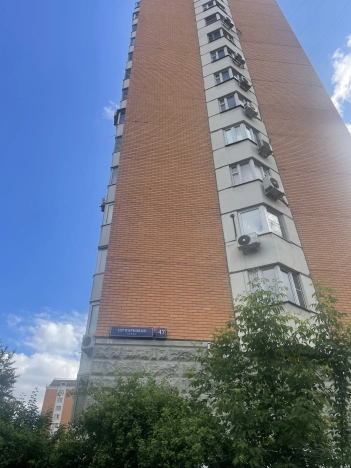 Купить трехкомнатную квартиру на вторичке в ВАО в Москве. Вариант № 49104, 24, площадь -  квм, цена 24350000 рублей