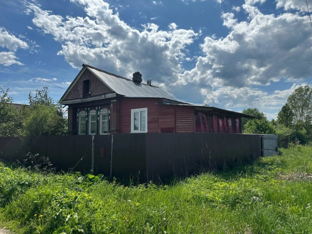 Купить дом в Шуи. Вариант № 46986, 8, площадь -  квм, цена 950000 рублей