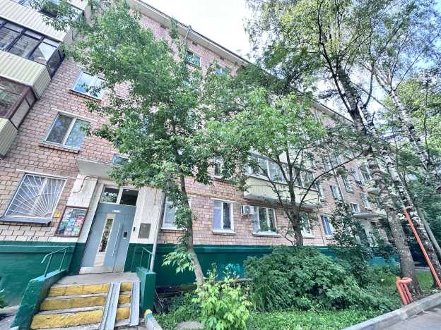 Купить квартиру на вторичке в районе Головинский в Москве. Вариант № 33143, 16, площадь -  квм, цена 11700000 рублей