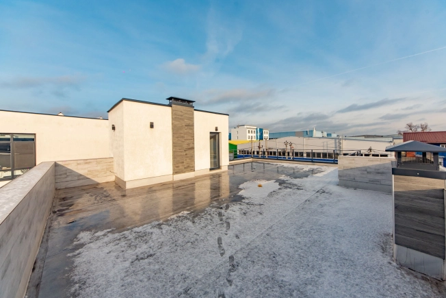 Купить дом в Москве. Вариант № 9823242, 35, площадь - квм, цена 35000000 рублей