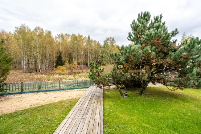 Купить дом у метро Румянцево в Москве. Вариант № 16431, 42, площадь -  квм, цена 100000000 рублей