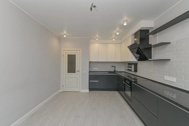 Купить двухкомнатную квартиру в районе Кировский в Ростове-на-Дону. Вариант № 2774180, 0, площадь -  квм, цена 14990000 рублей