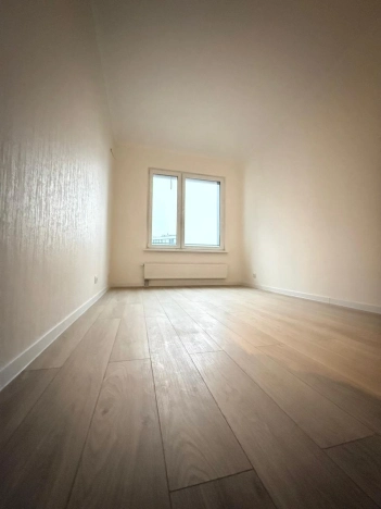 Купить квартиру в Москве. Вариант № 8215334, 3, площадь -  квм, цена 19000000 рублей