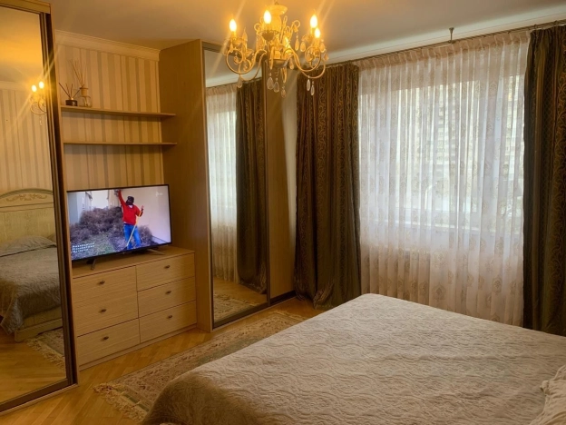 Купить квартиру в Москве. Вариант № 9323090, 10, площадь -  квм, цена 19650000 рублей