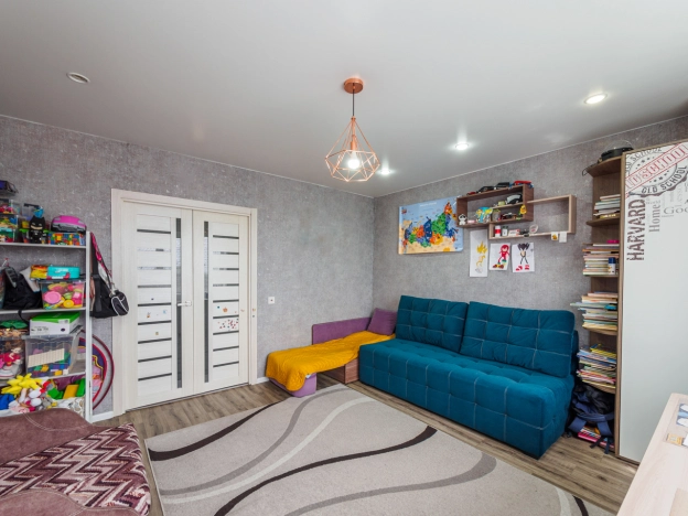 Купить квартиру в Омске. Вариант № 31943, 11, площадь -  квм, цена 7400000 рублей