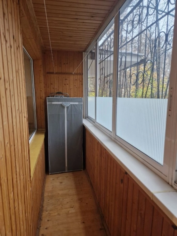 Купить квартиру в Москве. Вариант № 10394285, 8, площадь -  квм, цена 15000000 рублей