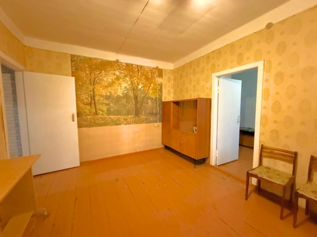 Купить квартиру на вторичке в Вологде. Вариант № 9591268, 8, площадь - квм, цена 2600000 рублей