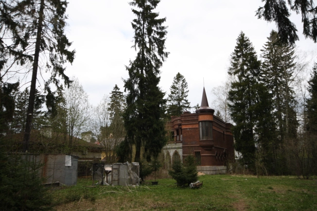 Купить дом в районе Приморский в Санкт-Петербурге. Вариант № 7993, 4, площадь -  квм, цена 73000000 рублей