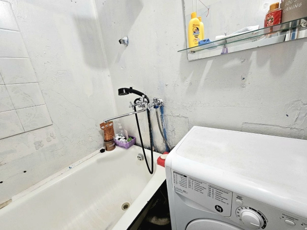 Купить двухкомнатную квартиру в Микрорайоне 15-й, Ангарск в Ангарске. Вариант № 33501, 9, площадь -  квм, цена 4450000 рублей