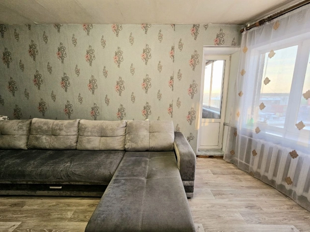 Купить двухкомнатную квартиру в Микрорайоне 15-й, Ангарск в Ангарске. Вариант № 33501, 1, площадь -  квм, цена 4450000 рублей