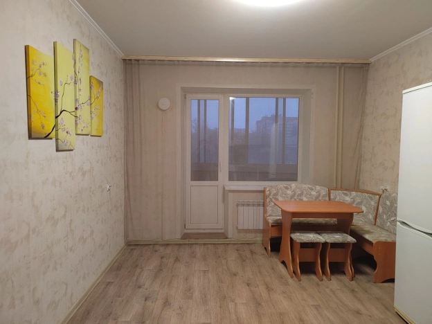 Снять квартиру у метро Площадь Маркса в Новосибирске. Вариант № 9585900, 12, площадь -  квм, цена 50000 рублей