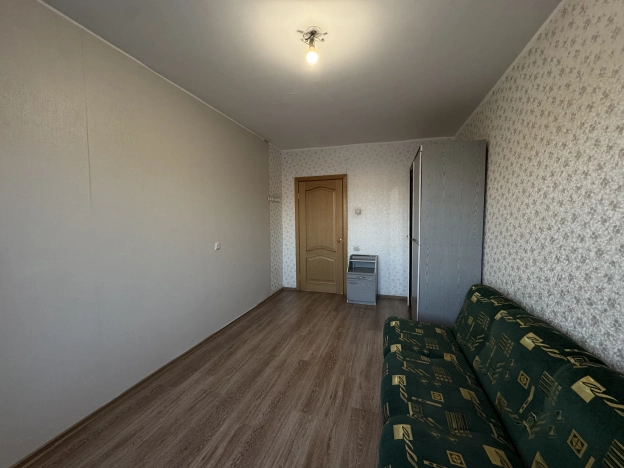 Купить трехкомнатную квартиру в районе Октябрьский в Улан-Удэ. Вариант № 6882244, 1, площадь - квм, цена 7600000 рублей