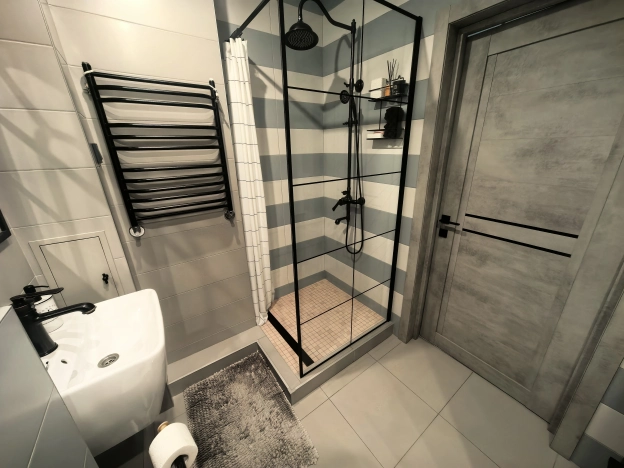 Купить однокомнатную квартиру на улице Олега Кошевого в Калининграде. Вариант № 5921774, 5, площадь -  квм, цена 15900000 рублей