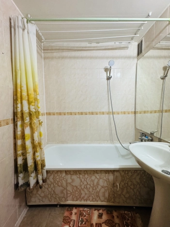 Купить трехкомнатную квартиру в Старом Осколе. Вариант № 6166301, 12, площадь -  квм, цена 7700000 рублей