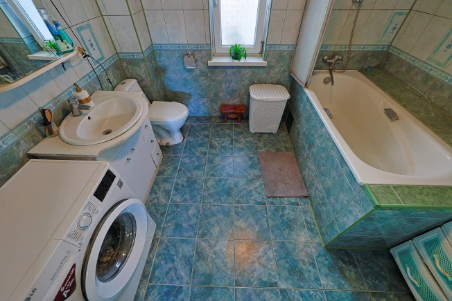 Купить четырехкомнатную квартиру в районе Московский в Калининграде. Вариант № 8560234, 20, площадь -  квм, цена 17999999 рублей