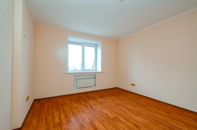 Купить четырехкомнатную квартиру в Новосибирской области. Вариант № 8041748, 9, площадь -  квм, цена 15500000 рублей