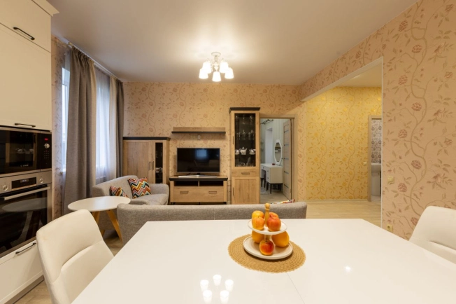 Купить дом на улице Георгия Маляревского в Тобольске. Вариант № 5922319, 3, площадь -  квм, цена 15500000 рублей