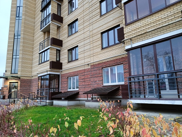 Купить квартиру на вторичке в Микрорайоне Боровое в Воронеже. Вариант № 10687745, 37, площадь - квм, цена 17590000 рублей