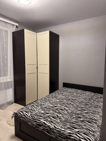 . Вариант № 5922233, 32, площадь - 74 квм, цена 8700000 рублей