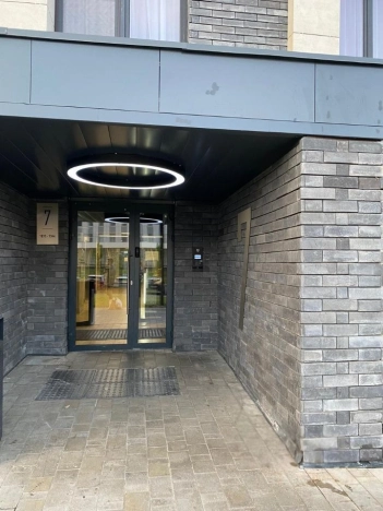 Купить однокомнатную квартиру у метро Медведково в Мытищах. Вариант № 10560, 24, площадь -  квм, цена 13700000 рублей