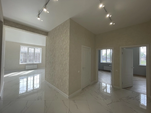 Купить дом в Воронеже. Вариант № 646440, 25, площадь -  квм, цена 14500000 рублей