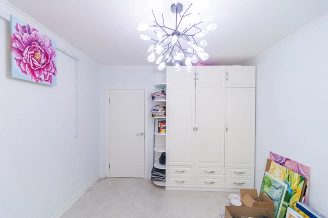 Купить трехкомнатную квартиру на улице проезд Алексея Афанасьева в Петрозаводске. Вариант № 24836, 19, площадь -  квм, цена 12000000 рублей