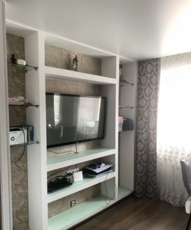 Купить трехкомнатную квартиру в Новосибирской области. Вариант № 10270661, 12, площадь -  квм, цена 10000000 рублей