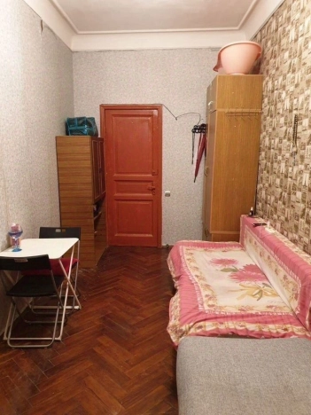 Купить пятикомнатную квартиру в Санкт-Петербурге. Вариант № 5497894, 4, площадь -  квм, цена 18000000 рублей