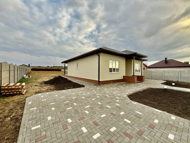 Купить дом в Короче. Вариант № 6766004, 3, площадь -  квм, цена 8800000 рублей