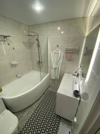 Снять квартиру в Тобольске. Вариант № 9809293, 6, площадь -  квм, цена 65000 рублей