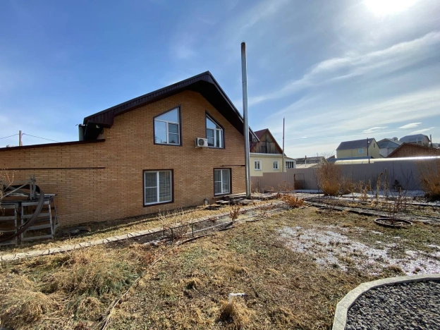 Купить дом на улице Белокаменная в Улан-Удэ. Вариант № 30657, 5, площадь -  квм, цена 23000000 рублей