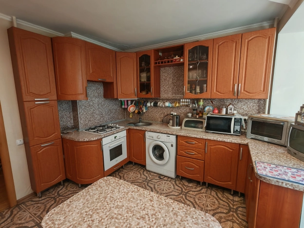 Купить четырехкомнатную квартиру в Микрорайоне 10-й в Белгороде. Вариант № 2649920, 1, площадь -  квм, цена 7900000 рублей