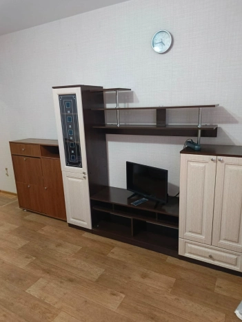 Купить однокомнатную квартиру в Новосибирской области. Вариант № 9742368, 2, площадь -  квм, цена 3500000 рублей