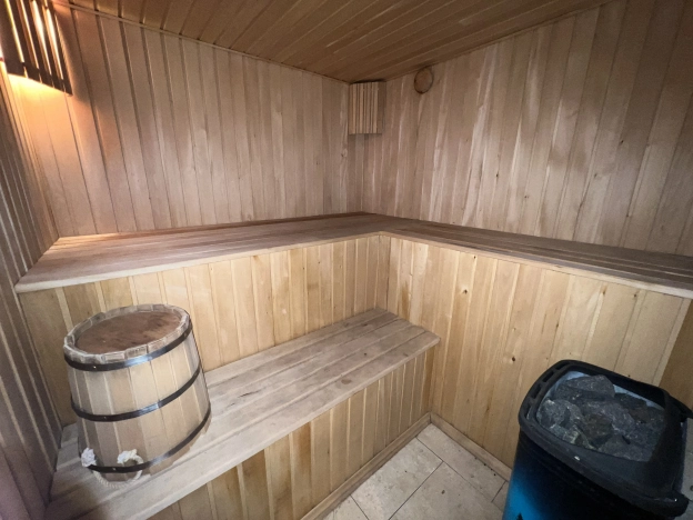 Купить четырехкомнатную квартиру на вторичке в Пензе. Вариант № 2301, 20, площадь -  квм, цена 14000000 рублей