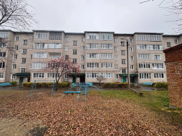 Купить двухкомнатную квартиру на вторичке в Пензенской области. Вариант № 9087699, 0, площадь -  квм, цена 1850000 рублей