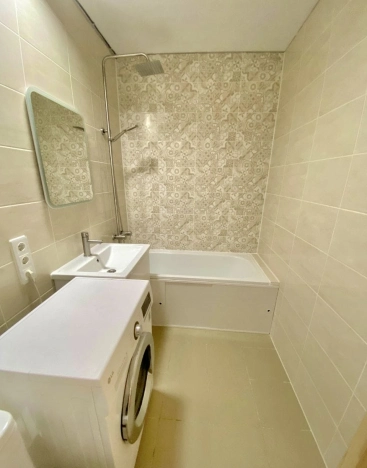 Купить однокомнатную квартиру в Краснодарском крае. Вариант № 10465658, 9, площадь -  квм, цена 5700000 рублей