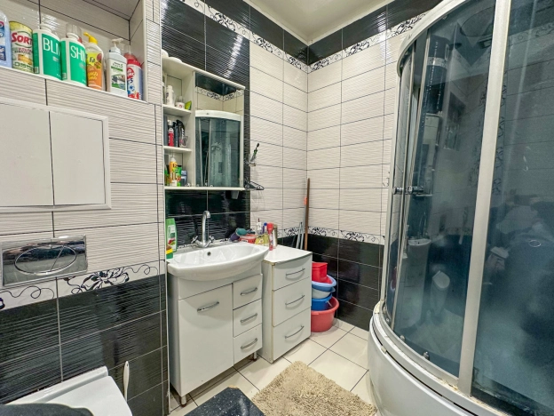 . Вариант № 33061, 18, площадь - 74.4 квм, цена 5950000 рублей