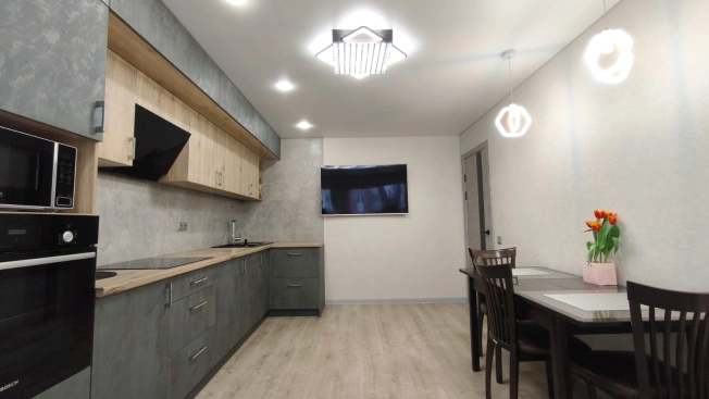 Купить двухкомнатную квартиру в Микрорайоне Водники в Вологде. Вариант № 5688, 3, площадь -  квм, цена 7650000 рублей