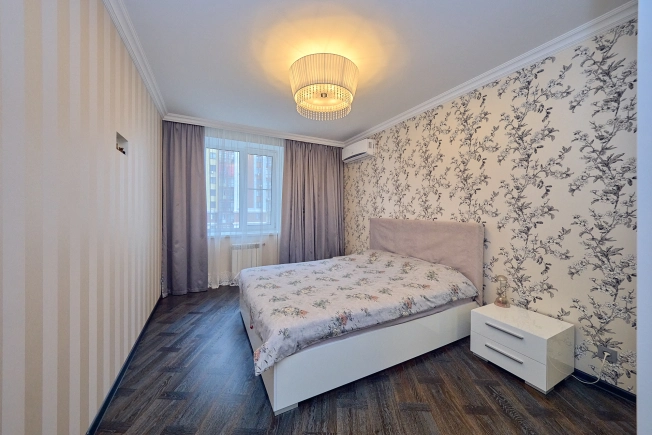 Купить четырехкомнатную квартиру в Рязани. Вариант № 8214967, 10, площадь -  квм, цена 19970000 рублей