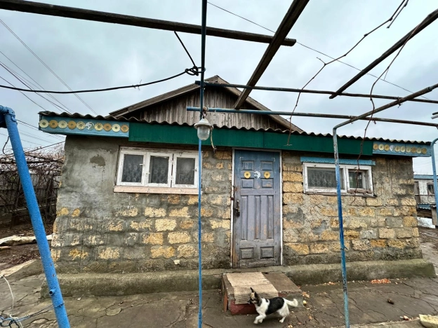 Купить дом на улице Хомутникова в Элисте. Вариант № 6757, 12, площадь -  квм, цена 2700000 рублей